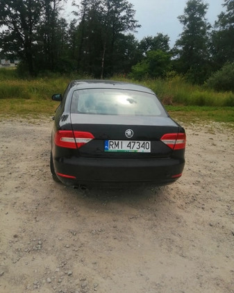Skoda Superb cena 28905 przebieg: 395000, rok produkcji 2014 z Dębica małe 137